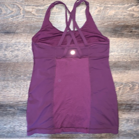 Lululemon Athletica Cross Back Tank Top with Built in Bra No Size Dot - Picture 4 of 7